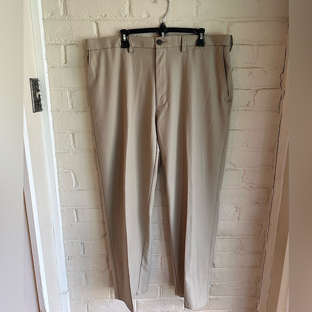 Haggar H26 men’s dress pants size 40 x 30 tan business casual